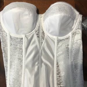 Dominique corset 40B